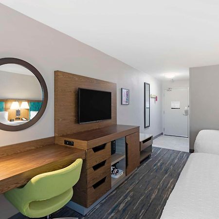 Hampton Inn Fort Collins Buitenkant foto
