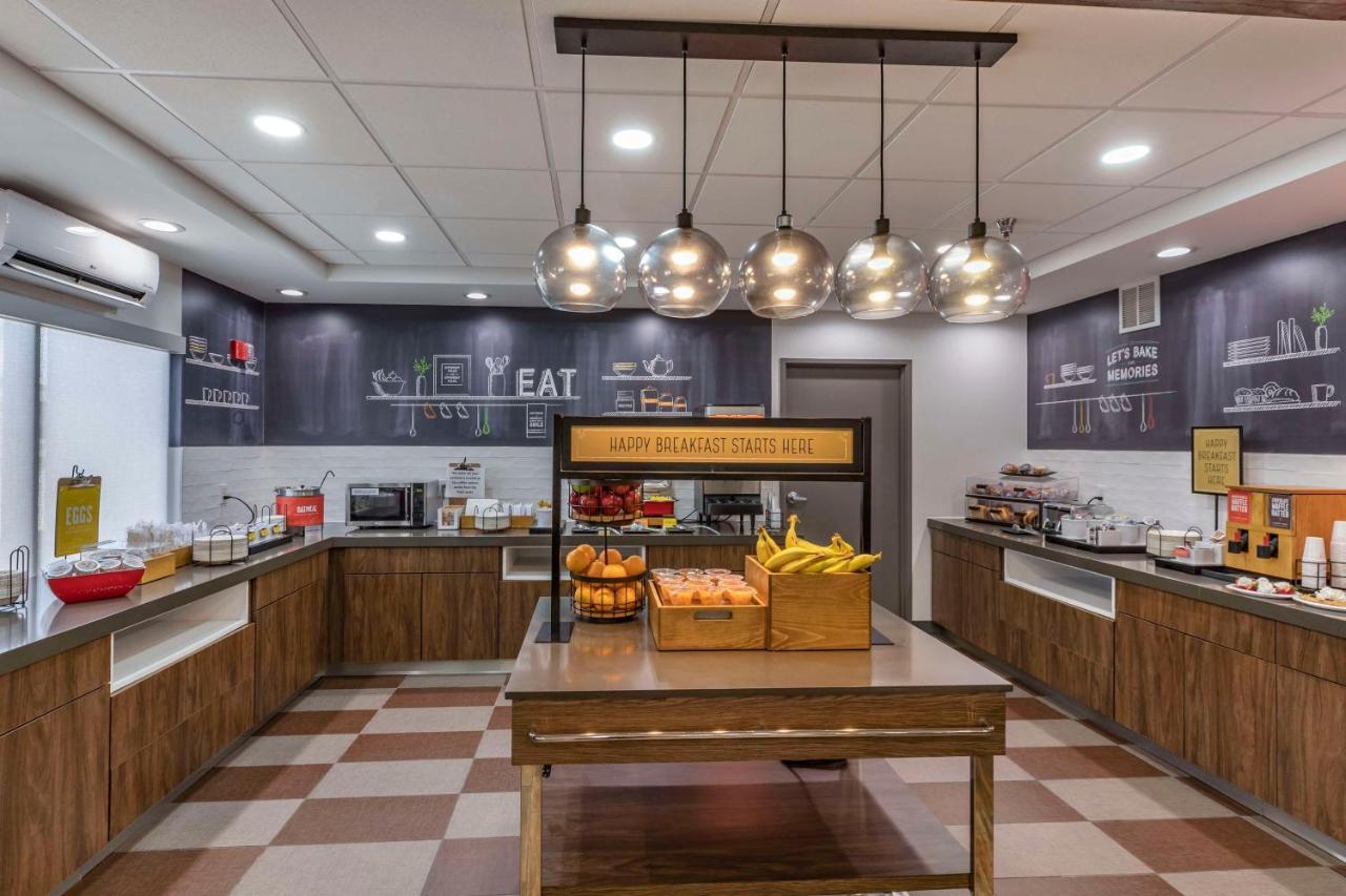 Hampton Inn Fort Collins Buitenkant foto